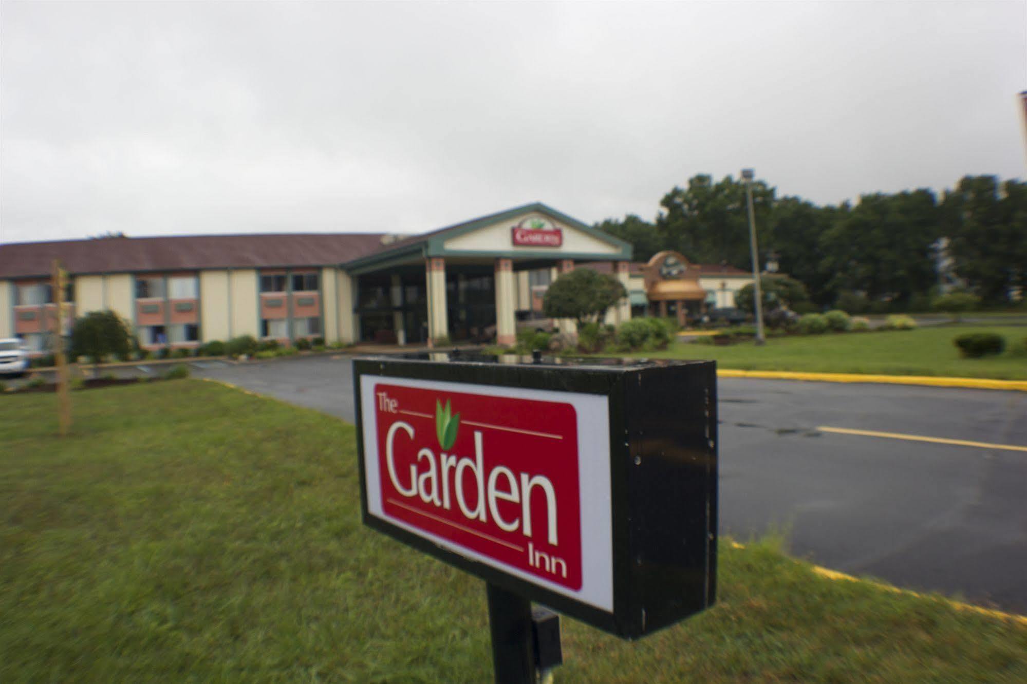 The Garden Inn Elkhart Exterior foto